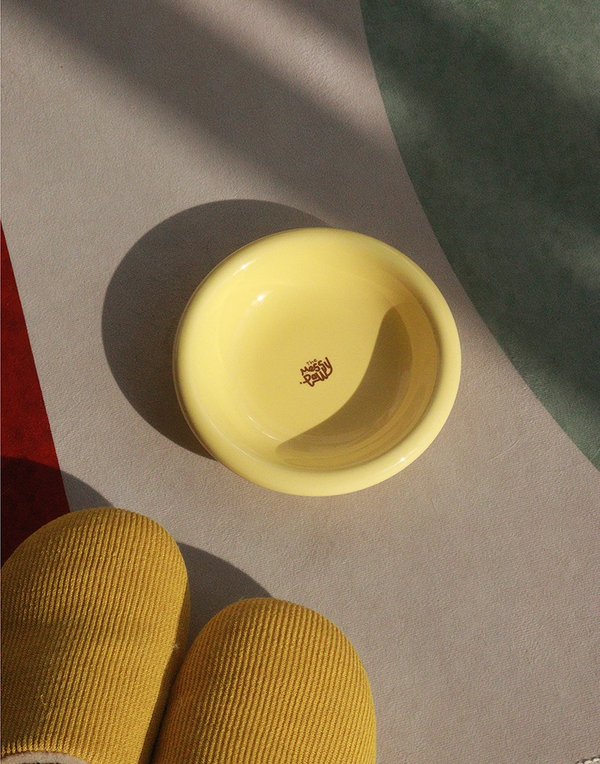 HALO HANDMADE SHALLOW CERAMIC PET BOWL
