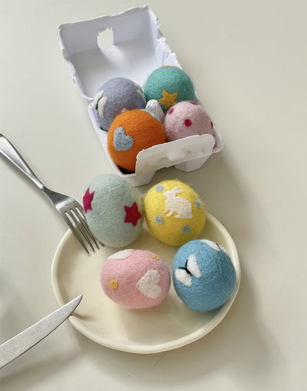 WOOL FELT SURPRISE EGG CAT TOY SET
