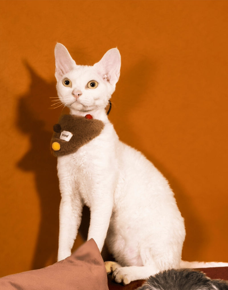 MOCHA POM POM BANDANA