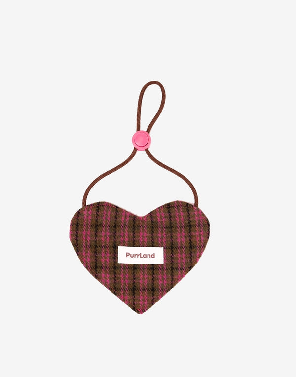 CRANBERRY CHOCOLATE HEART BIB