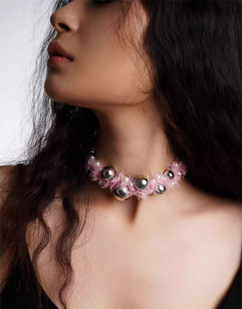 YARN BEADED NECKLACE